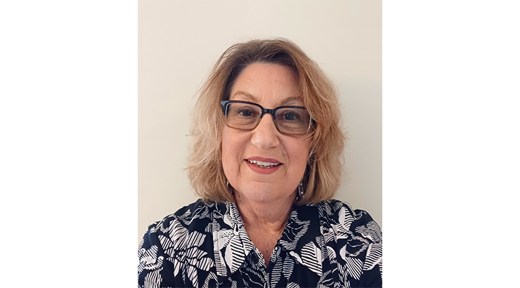 Dr. Christine Núñez