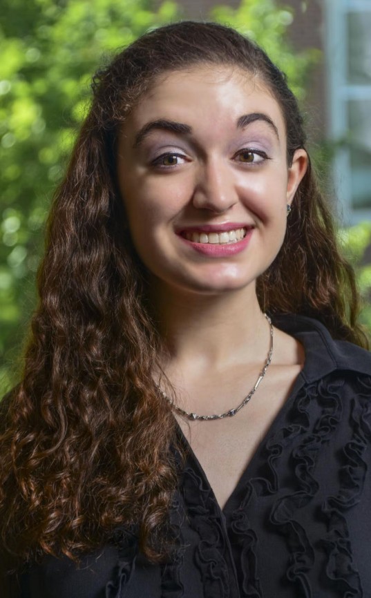 Vanessa Maybruck Headshot