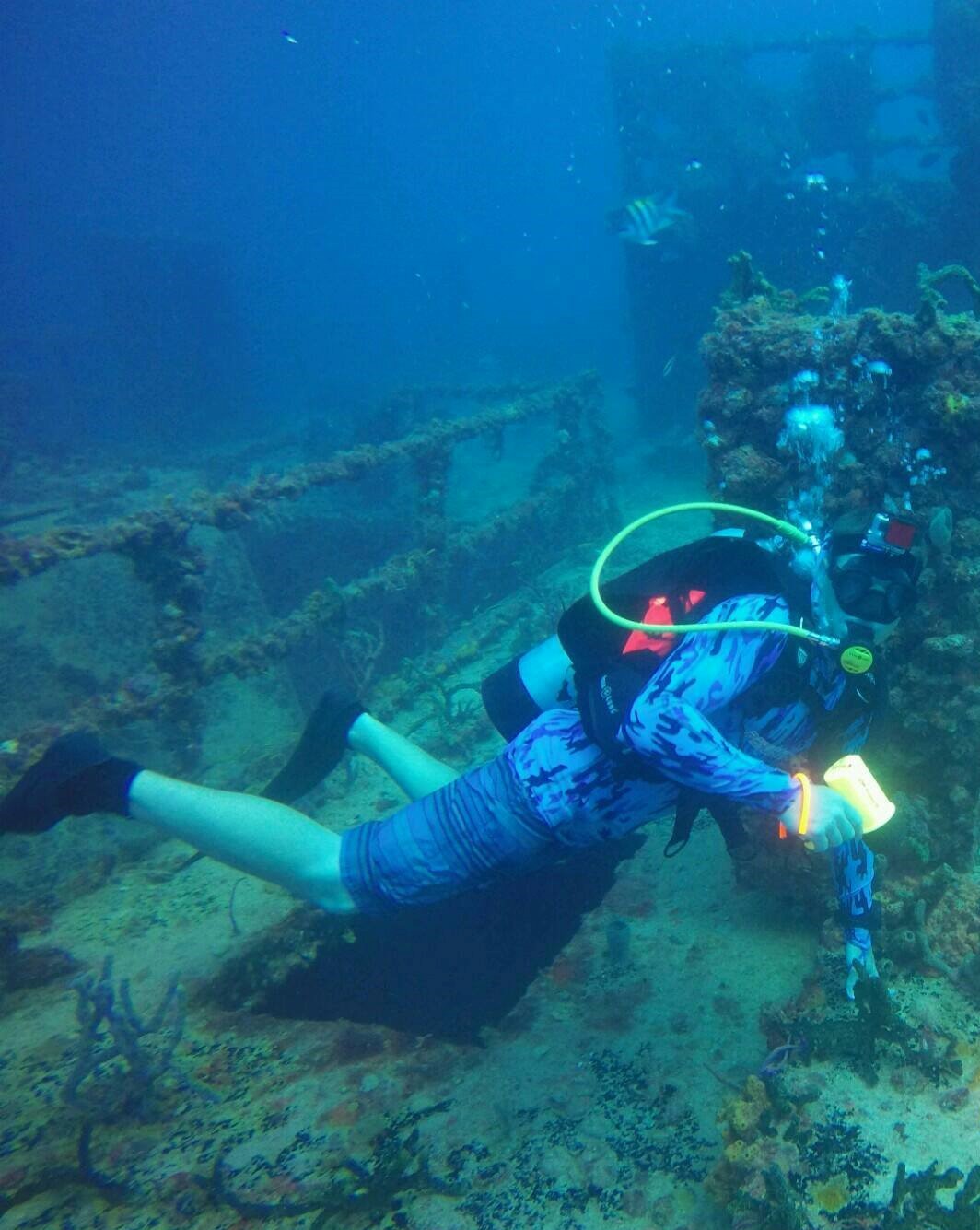 Eric Wink scuba diving in Florida