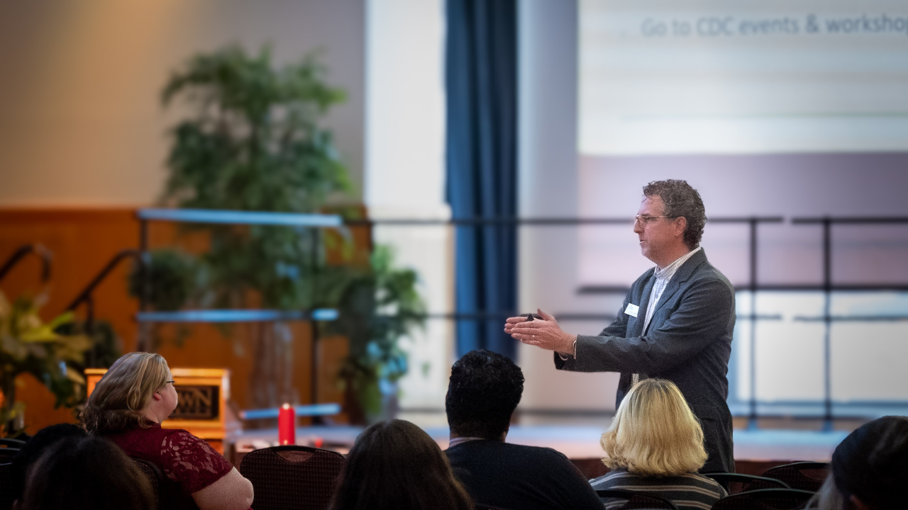 Dr. Lanter presenting at Psychology Career Conference