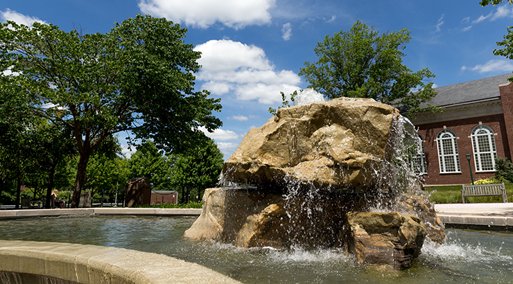 Fountain at Alumni Plaza