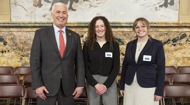 Photo of students at State Capitol