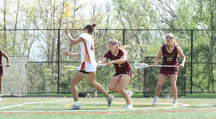 Lacrosse action photo