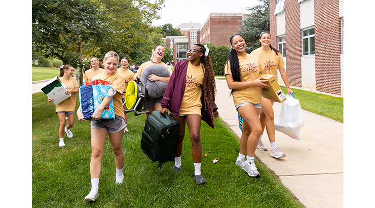 Student move in day