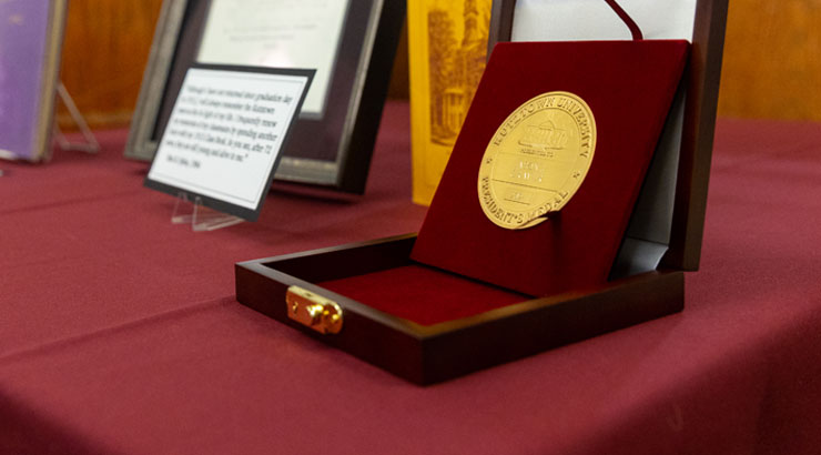 president's medal display
